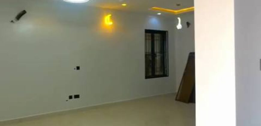4 Bedrooms Terrace with a BQ, Located at Jahi