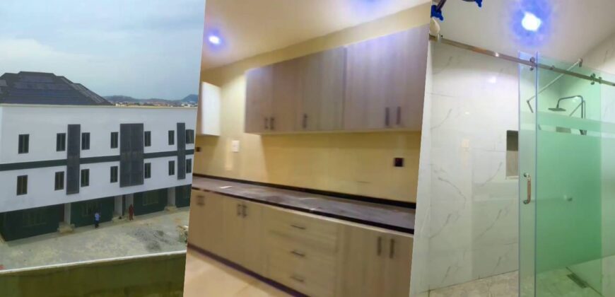4 Bedrooms Terrace with a BQ, Located at Jahi