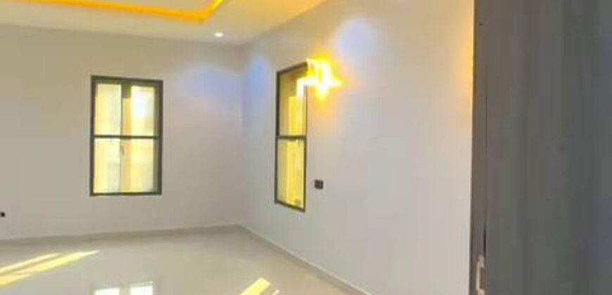4 Bedrooms Terrace with a BQ, Located at Jahi